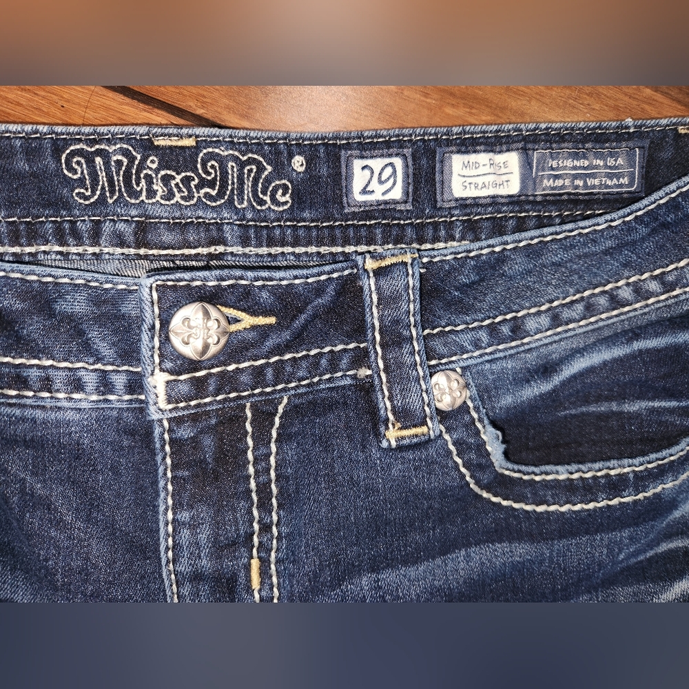 Women's Miss Me Jeans - Picture 8 of 10